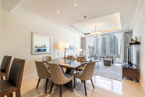 Снять в аренду квартиру в The Address Residence Fountain Views, Даунтаун Дубай (Даунтаун Бурдж Дубай), Дубай: 2 спальни, 139.82м², № 136842 - фото 2