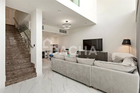 Adosado en Dubai Land, Dubai, 4 dormitorios, 198 m², № 133249 - foto 27