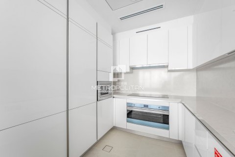 Apartment in Al Wasl, Dubai 2 bedrooms, 141 sq.m. № 73111 - photo 18
