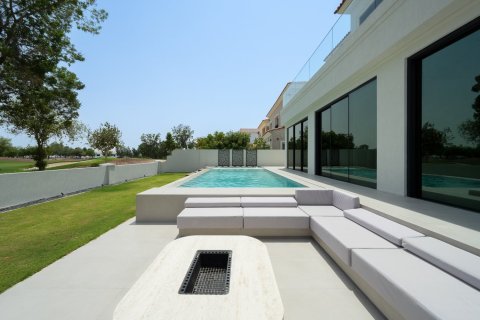 Villa à Jumeirah Golf Estates, Dubai, 5 chambres, 714.33 m², № 142089 - photo 12