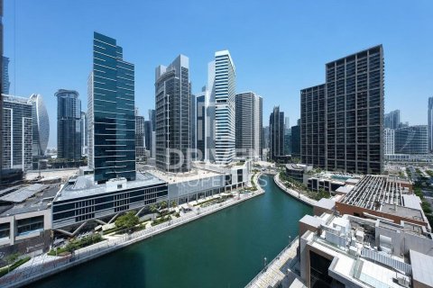 Apartment in Business Bay, Dubai 2 bedrooms, 196.3 sq.m. № 143240