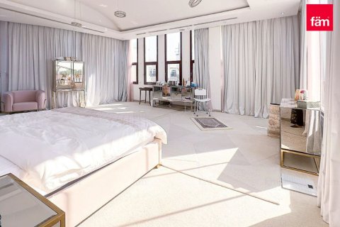 Villa in Dubai 7 bedrooms, 1723.7 sq.m. № 118822 - photo 4