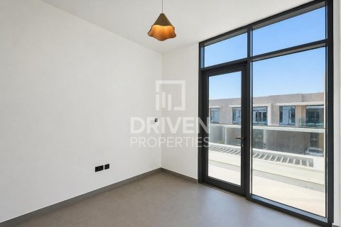 Снять в аренду таунхаус в Ruba, Arabian Ranches 3, Дубай: 3 спальни, 145.67м², № 134182 - фото 16