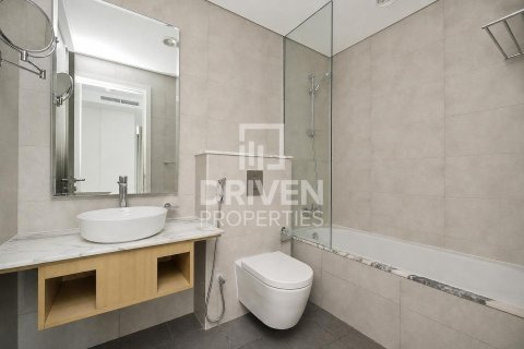 Apartamento en Paramount Tower Hotel & Residences, Business Bay, Dubai, 2 dormitorios, 108.42 m², № 134176 - foto 12
