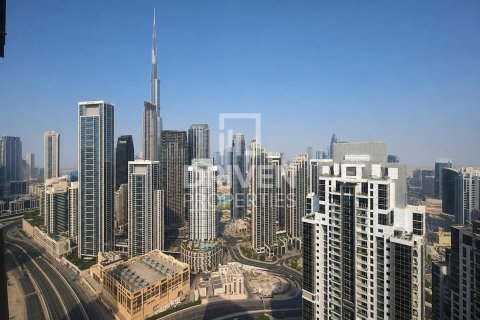 Apartamento en Paramount Tower Hotel & Residences, Business Bay, Dubai, 2 dormitorios, 108.42 m², № 134176 - foto 15