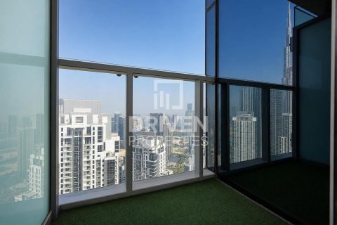 Apartamento en Paramount Tower Hotel & Residences, Business Bay, Dubai, 2 dormitorios, 108.42 m², № 134176 - foto 13