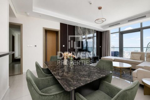 Apartamento en Paramount Tower Hotel & Residences, Business Bay, Dubai, 2 dormitorios, 108.42 m², № 134176 - foto 10