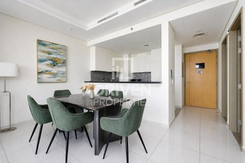 Apartamento en Paramount Tower Hotel & Residences, Business Bay, Dubai, 2 dormitorios, 108.42 m², № 134176 - foto 9