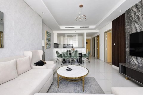 Apartamento en Paramount Tower Hotel & Residences, Business Bay, Dubai, 2 dormitorios, 108.42 m², № 134176 - foto 3