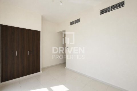 Снять в аренду таунхаус в Дубае: 3 спальни, 176.98м², № 134179 - фото 17