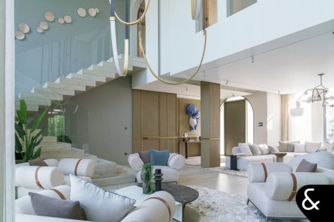 Villa in Jumeirah Islands, Dubai 4 bedrooms, 506 sq.m. № 78696 - photo 4