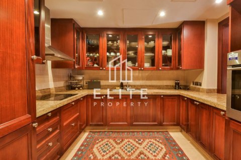 Appartement à Downtown Dubai (Downtown Burj Dubai), Dubai, 2 chambres, 131 m², № 137339 - photo 18