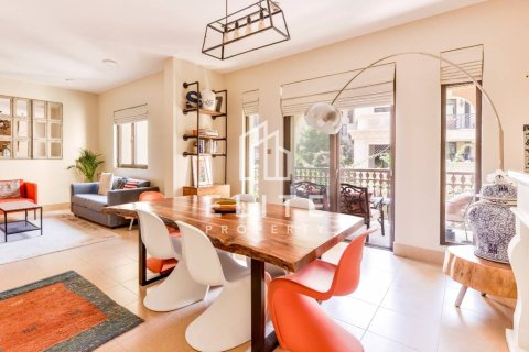 Apartment in Downtown Dubai (Downtown Burj Dubai), Dubai 2 bedrooms, 131 sq.m. № 137339