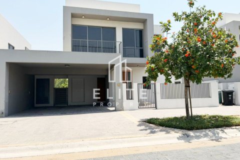 Villa in Sidra Villas, Dubai Hills Estate, Dubai 4 bedrooms, 301 sq.m. № 137341