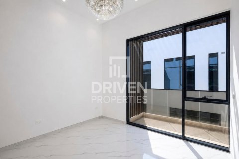 Villa in Jumeirah, Dubai 6 bedrooms, 1424.02 sq.m. № 130054 - photo 22
