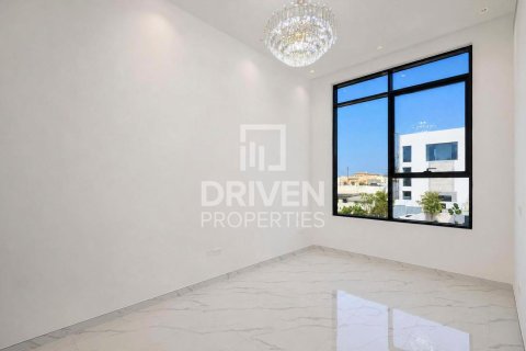Villa in Jumeirah, Dubai 6 bedrooms, 1424.02 sq.m. № 130054 - photo 19