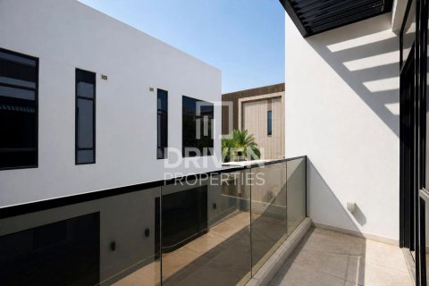 Villa in Jumeirah, Dubai 6 bedrooms, 1424.02 sq.m. № 130054 - photo 27