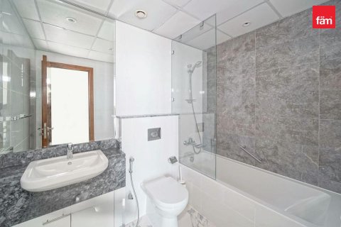 Apartamento en Business Bay, Dubai, 2 dormitorios, 126.2 m², № 137547 - foto 9
