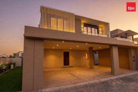 Villa in Jebel Ali, Dubai 5 bedrooms, 675.5 sq.m. № 137544 - photo 3