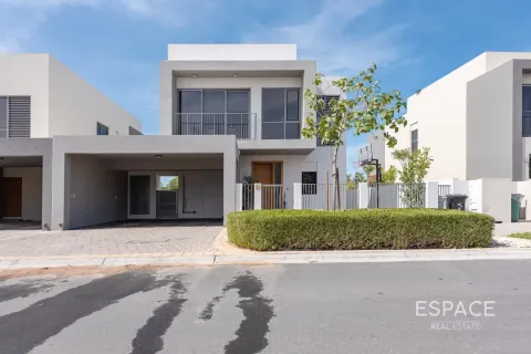 Villa in Dubai Hills Estate, Dubai 3 bedrooms, 288 sq.m. № 122755