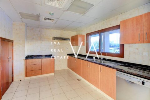 Maison de ville à Jumeirah, Dubai, 4 chambres, 216 m², № 52760 - photo 5