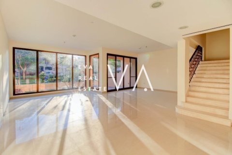 Maison de ville à Jumeirah, Dubai, 4 chambres, 216 m², № 52760 - photo 8