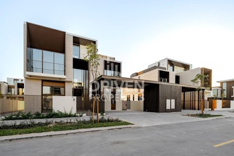 Villa à Dubai Hills Estate, Dubai, 5 chambres, 659.98 m², № 127866 - photo 22