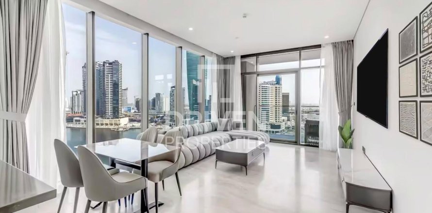 Квартира в Бизнес-Бэе, Дубай, 2 спальни, 121.33м², № 127868