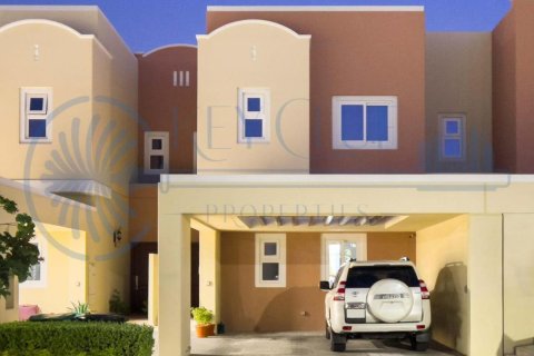 Adosado en Amaranta, Dubai Land, Dubai, 3 dormitorios, 177.17 m², № 136331 - foto 7