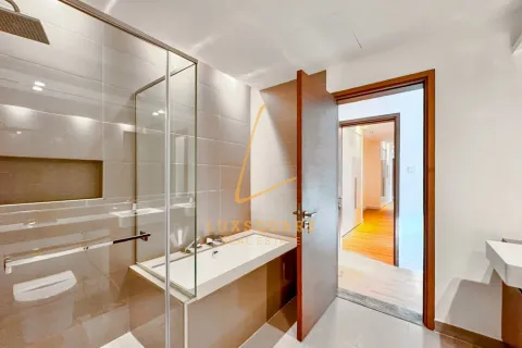 Снять в аренду квартиру в Аль-Васле, Дубай: 3 спальни, 215м², № 134474 - фото 14