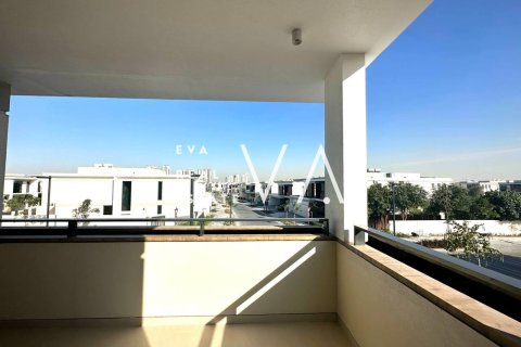 Villa in Dubai 4 bedrooms, 404.95 sq.m. № 52562 - photo 7