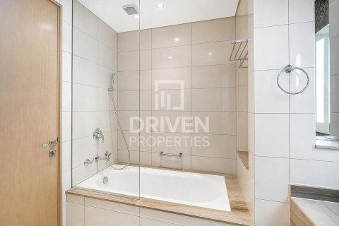 Appartement à DAMAC Towers by Paramount, Business Bay, Dubai, 1 chambre, 86.31 m², № 138207 - photo 13