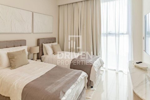 Снять в аренду квартиру в 17 Icon Bay, Dubai Creek Harbour (The Lagoons), Дубай: 2 спальни, 105.07м², № 129240 - фото 8
