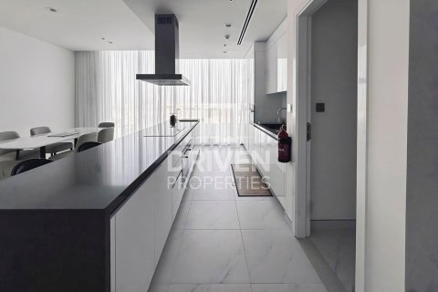 Снять в аренду пентхаус в District One, Мохаммед Бин Рашид Сити, Дубай: 4 спальни, 388.52м², № 136691 - фото 14