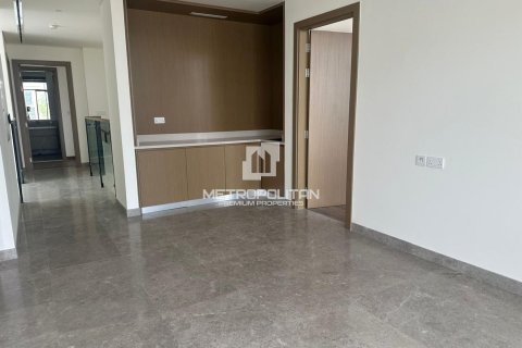 Villa in Al Furjan, Dubai 5 bedrooms, 651 sq.m. № 73137 - photo 15