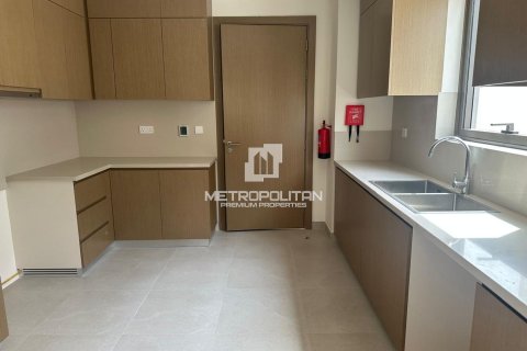 Villa in Al Furjan, Dubai 5 bedrooms, 651 sq.m. № 73137 - photo 7