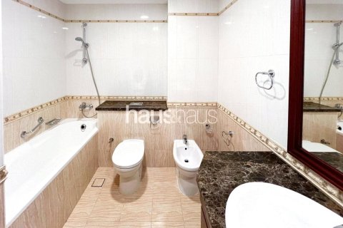 Apartment in The Crescent, Palm Jumeirah, Dubai 2 bedrooms, 163 sq.m. № 43832 - photo 6