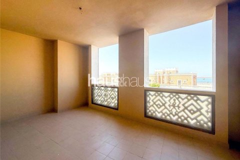 Apartment in Kingdom of Sheba, Palm Jumeirah, Dubai 2 bedrooms, 224 sq.m. № 43835 - photo 9