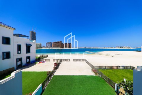 Снять в аренду виллу в Palma Residences, Пальма Джумейра, Дубай: 5 спален, 325м², № 121594 - фото 10