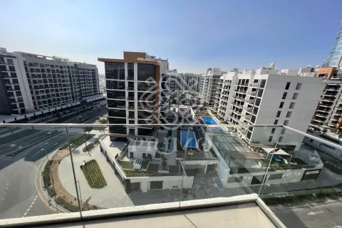 Appartement à Dubai, 2 chambres, 69 m², № 112063