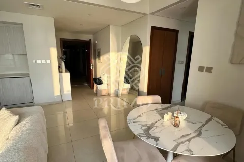 Снять в аренду квартиру в Dubai Healthcare City, Дубай: 2 спальни, 110м², № 112058 - фото 3