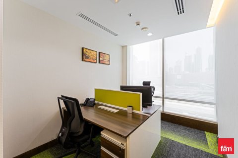 Oficina en Dubai, 451.3 m², № 115083 - foto 28