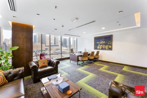 Oficina en Dubai, 451.3 m², № 115083 - foto 22