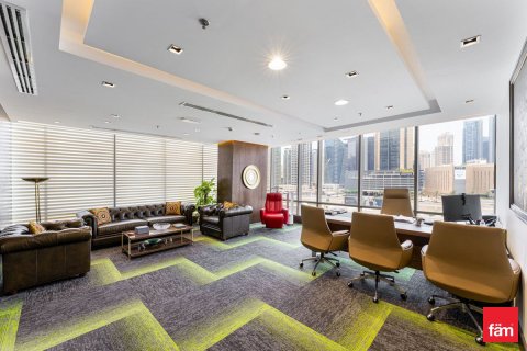 Oficina en Dubai, 451.3 m², № 115083 - foto 4