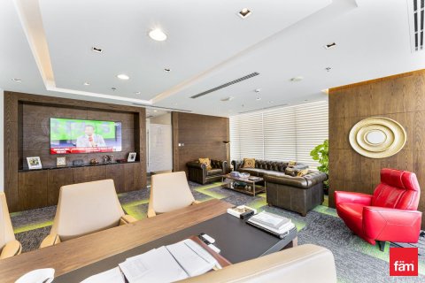 Oficina en Dubai, 451.3 m², № 115083 - foto 14
