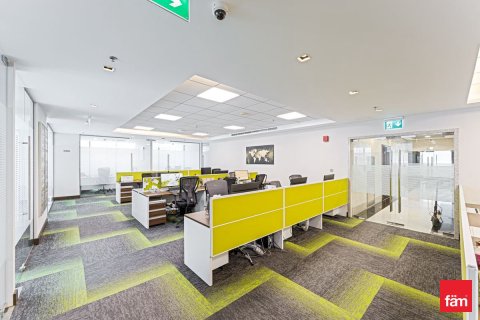 Oficina en Dubai, 451.3 m², № 115083 - foto 20