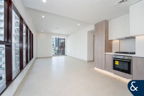 Appartement à Dubai Sports City, Dubai, 2 chambres, 102 m², № 98324
