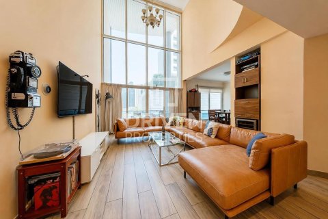 Duplex à Dubai Marina, Dubai, 3 chambres, 220.83 m², № 137090