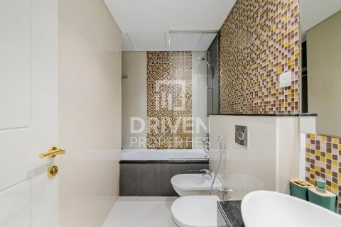 Apartment in Downtown Dubai (Downtown Burj Dubai), Dubai 2 bedrooms, 106.19 sq.m. № 134199 - photo 5