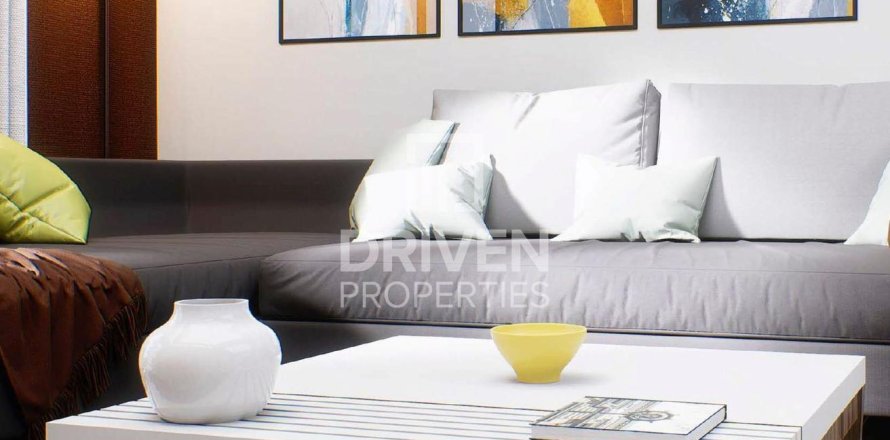 Apartamento en Jumeirah Lake Towers, Dubai, 2 dormitorios, 85.47 m², № 140171
